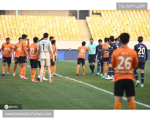 职业俱乐部对退役球衣仪式的视觉感